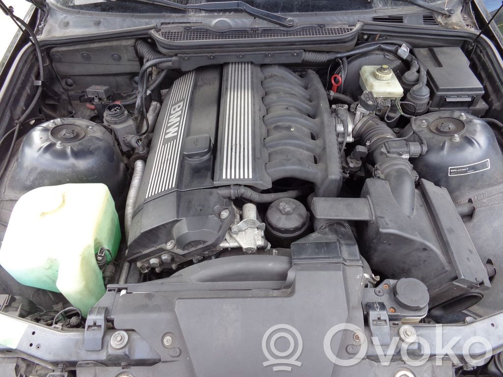 3 E36 Series 3  33211227606