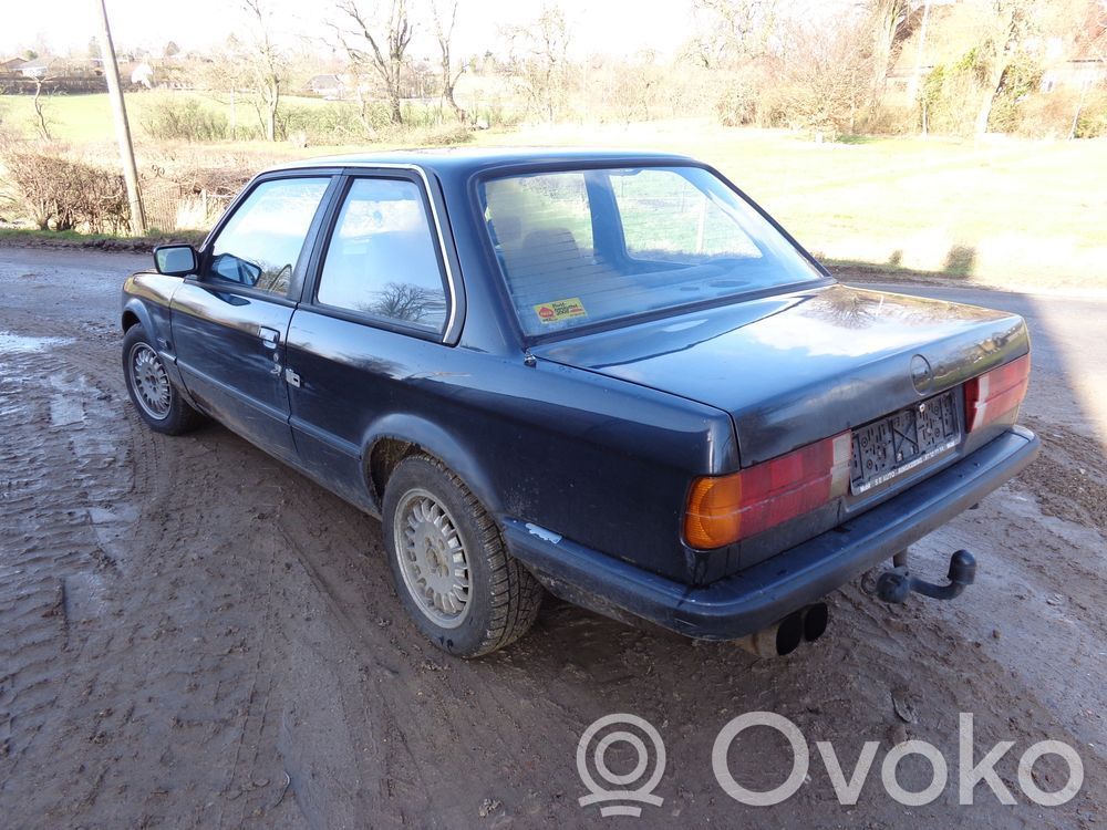 3 E30 Series 3  11621710834