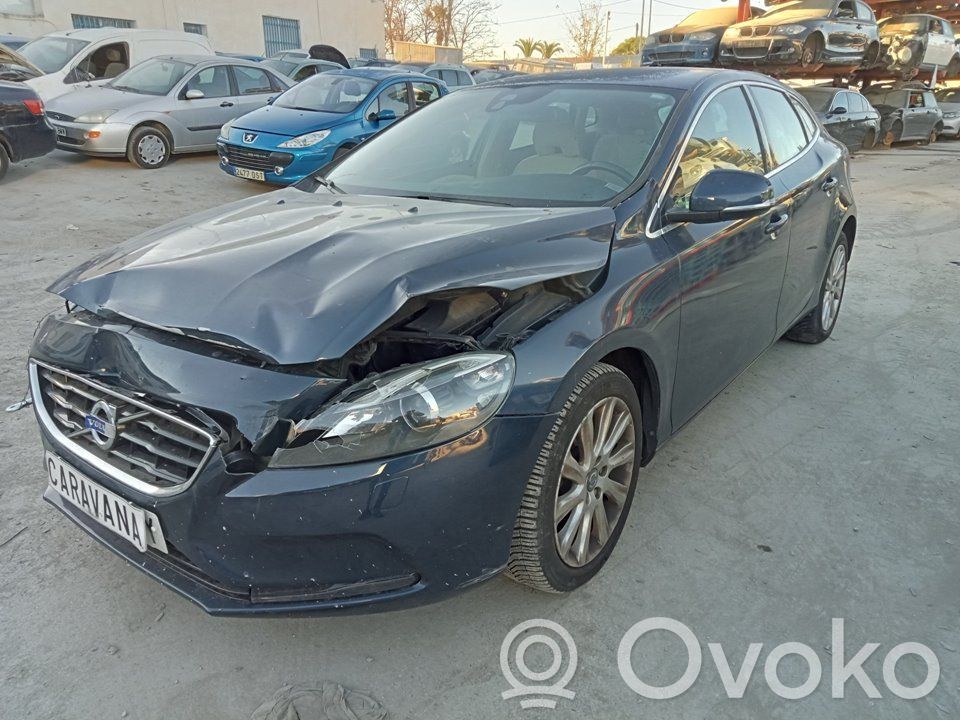 V40 S40, V40  31406537