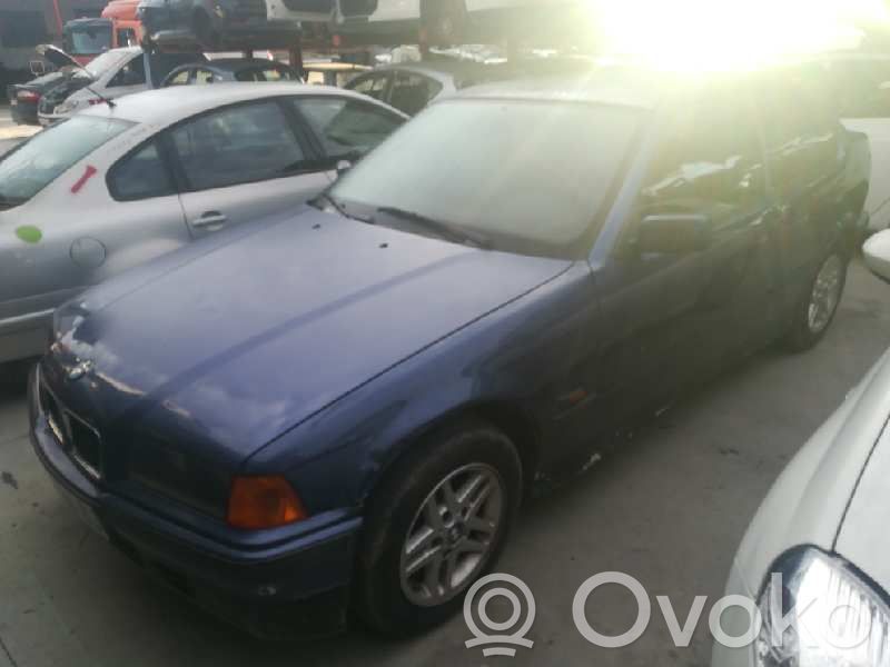 3 E36 Series 3  0130111183
