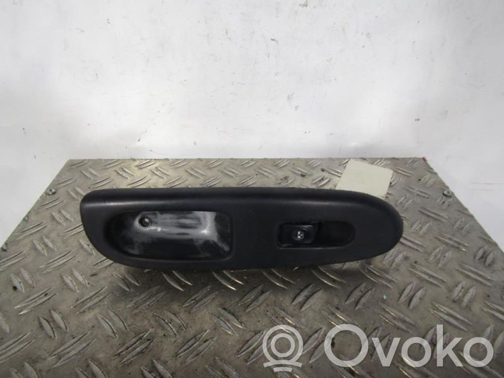 Clio II Clio  8200792969