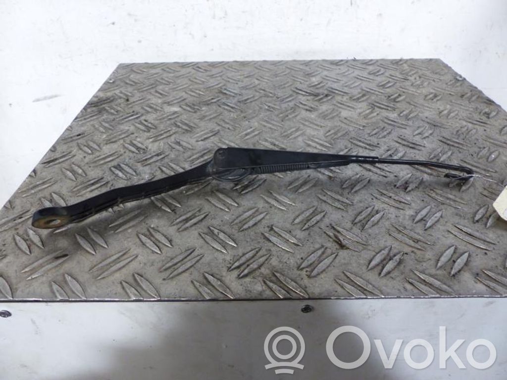 Terrano Terrano  256208F020