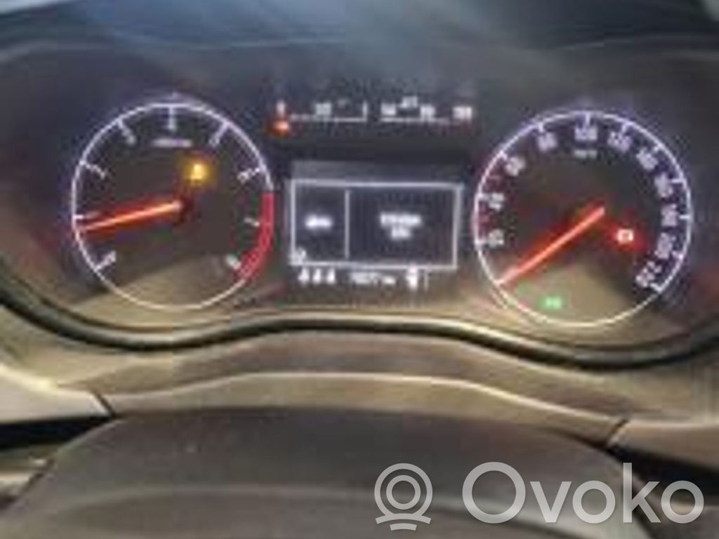 Corsa E Corsa  25200067