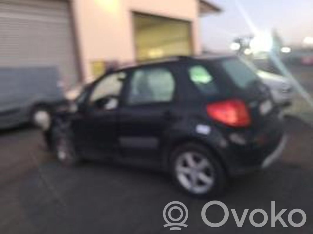 SX4 SX4 S-Cross  3799562J00