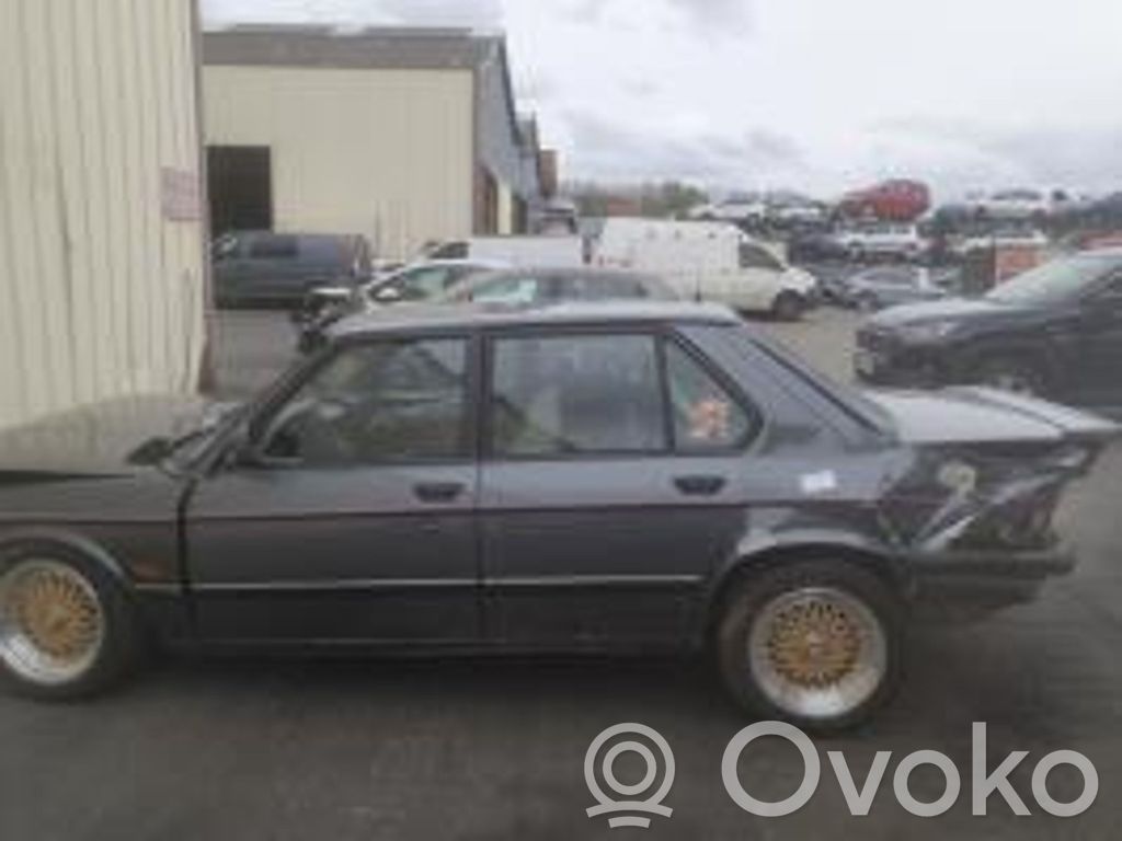 5 E28 Series 5  51168222889