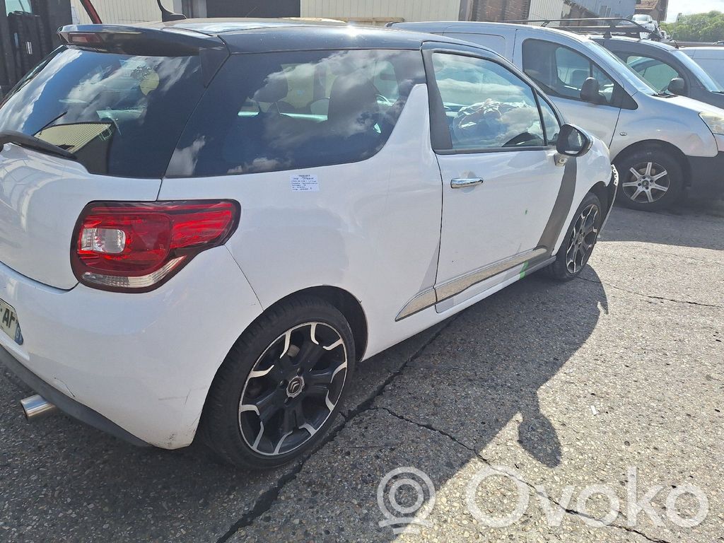 DS3 DS3  00009202P9