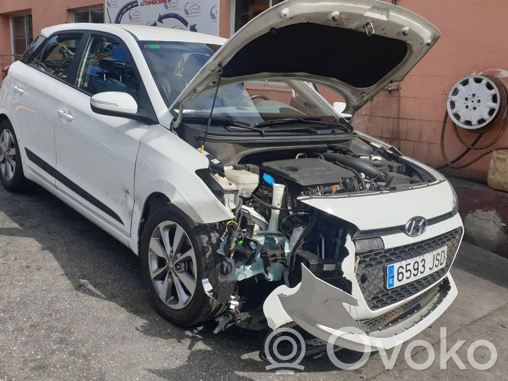 i20 Active i20  282702A640
