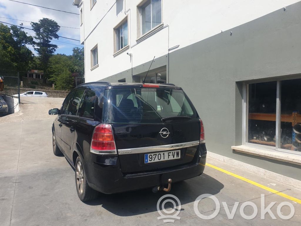 Zafira B Zafira  13210739