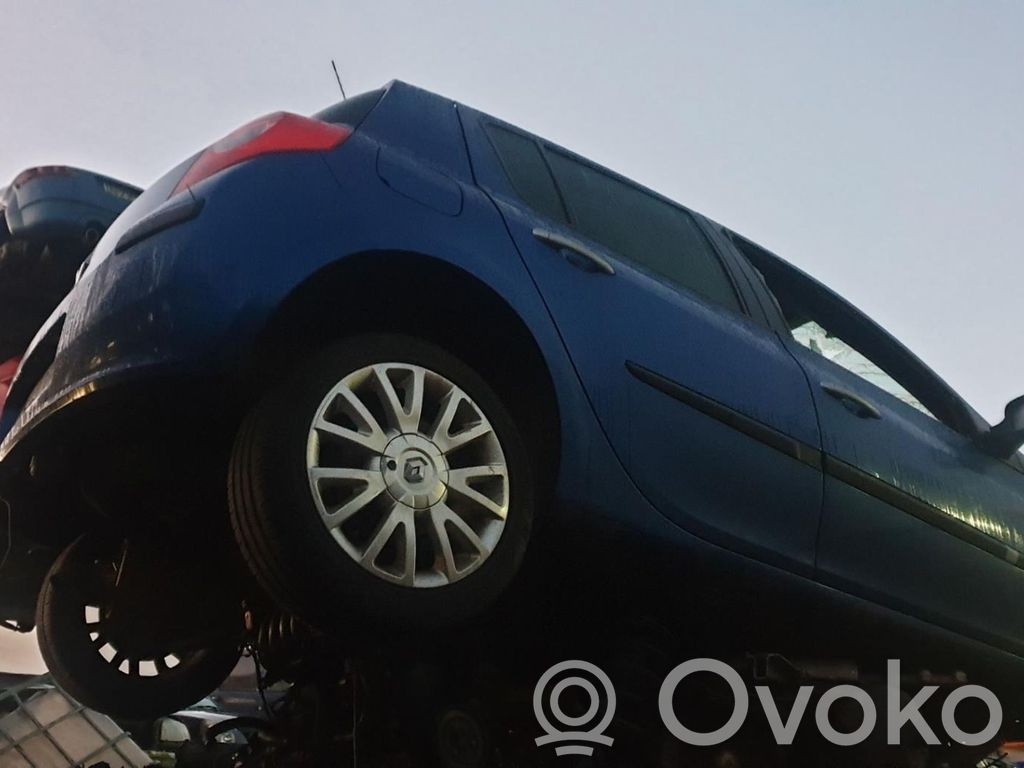 Clio III Clio  8200316977