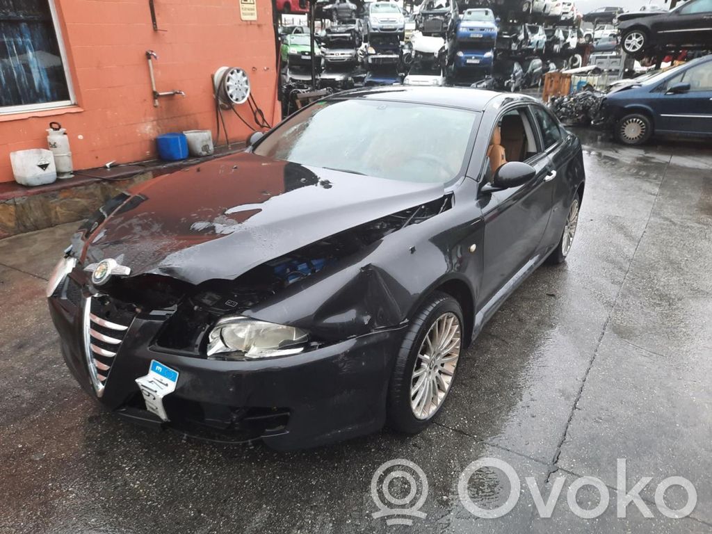 GT GT  0001115021