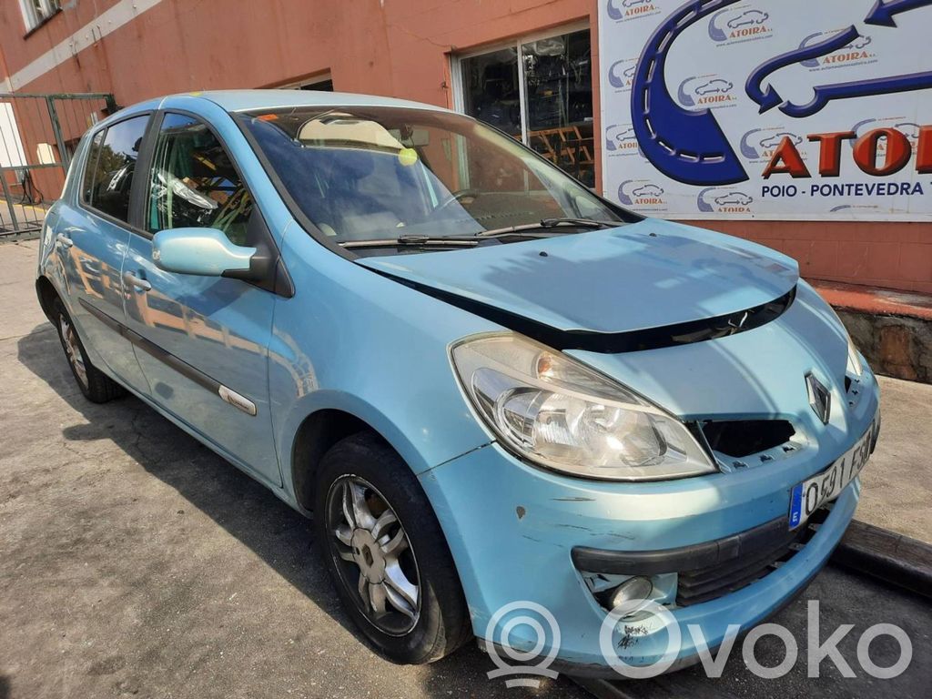 Clio III Clio  8200751242