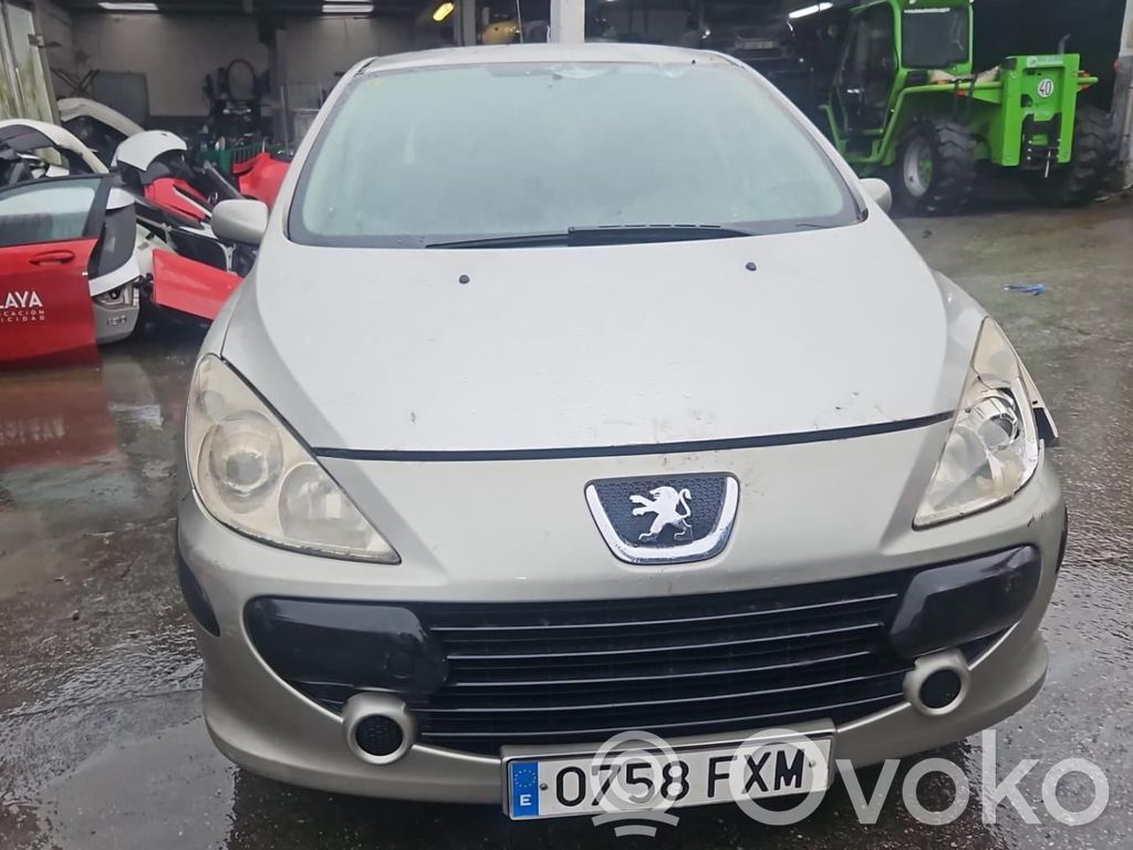 307 307  557674B