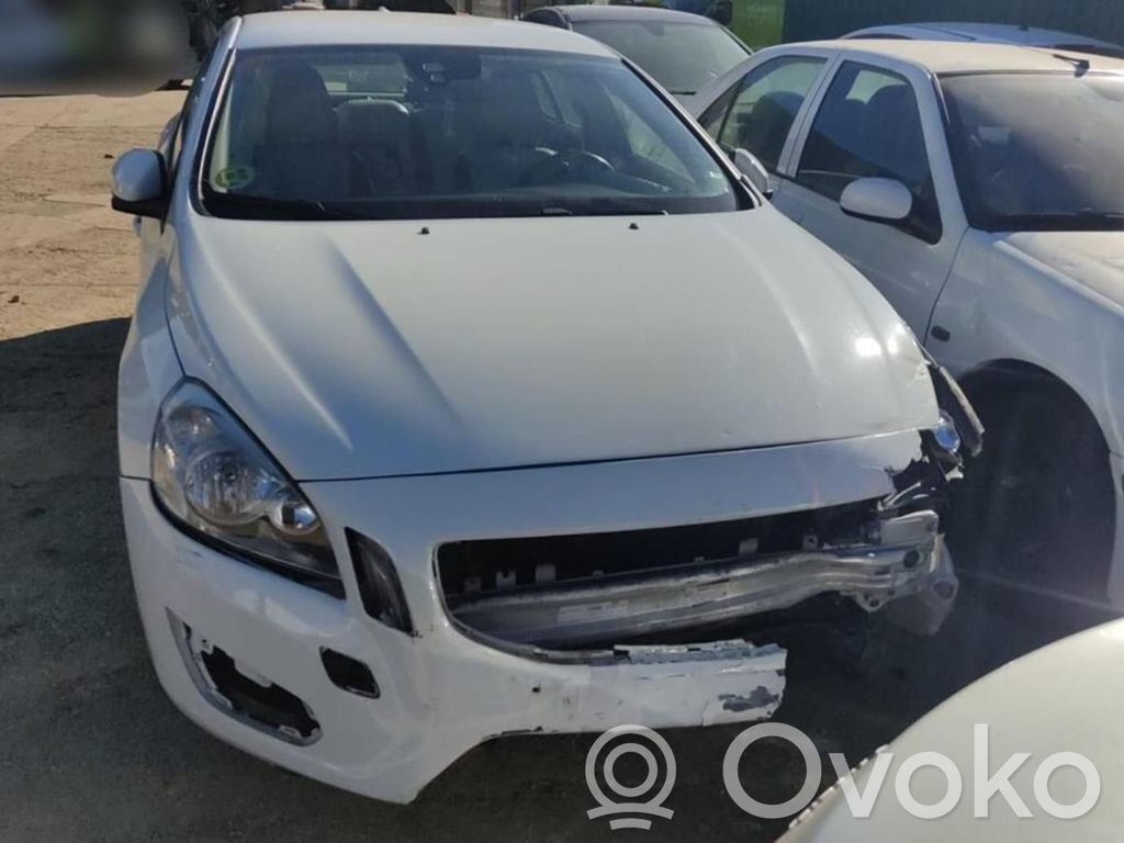 S60 S60  32228974