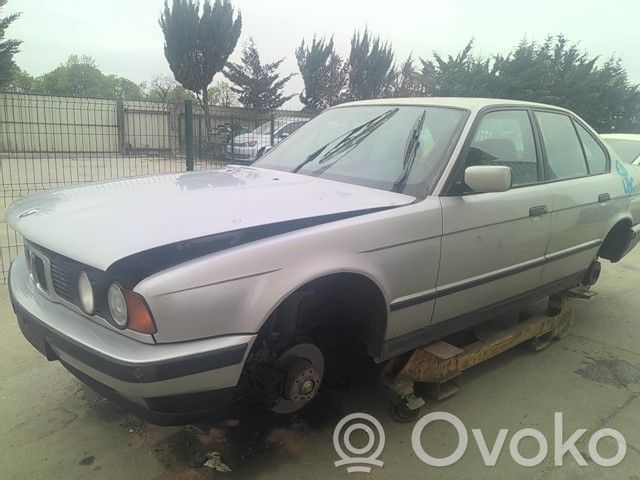 5 E34 Series 5