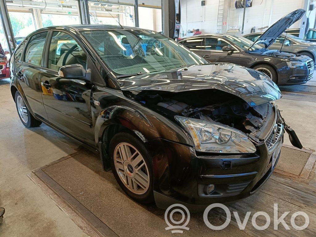 Focus Focus  014521701