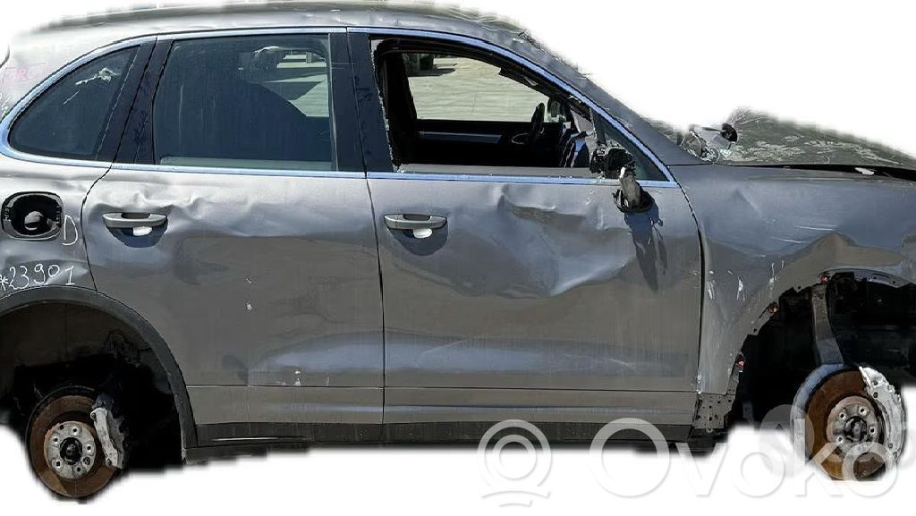 Cayenne (92A) Cayenne  059131515BL