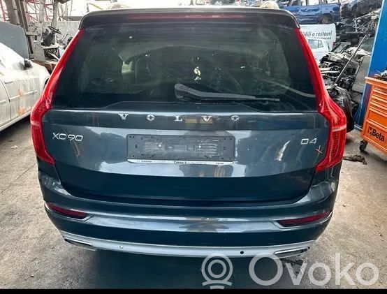 XC90 XC90  31658320