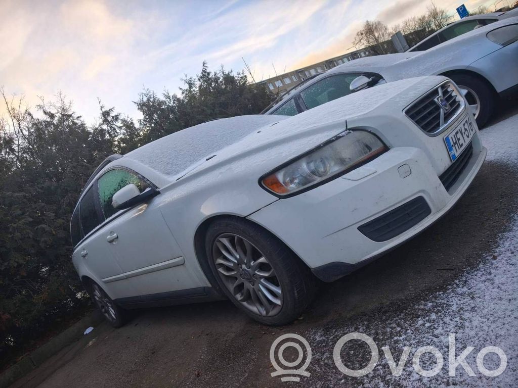 V50 V50
