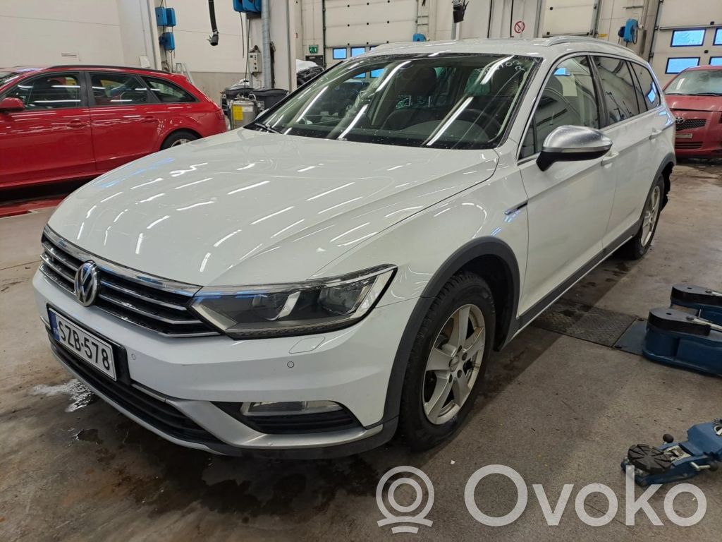 Passat Alltrack Passat  3Q0915181A