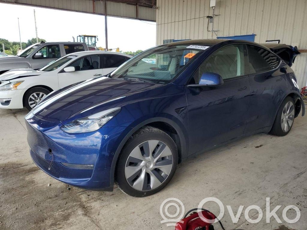 Model Y Tesla Model Y  175550170C