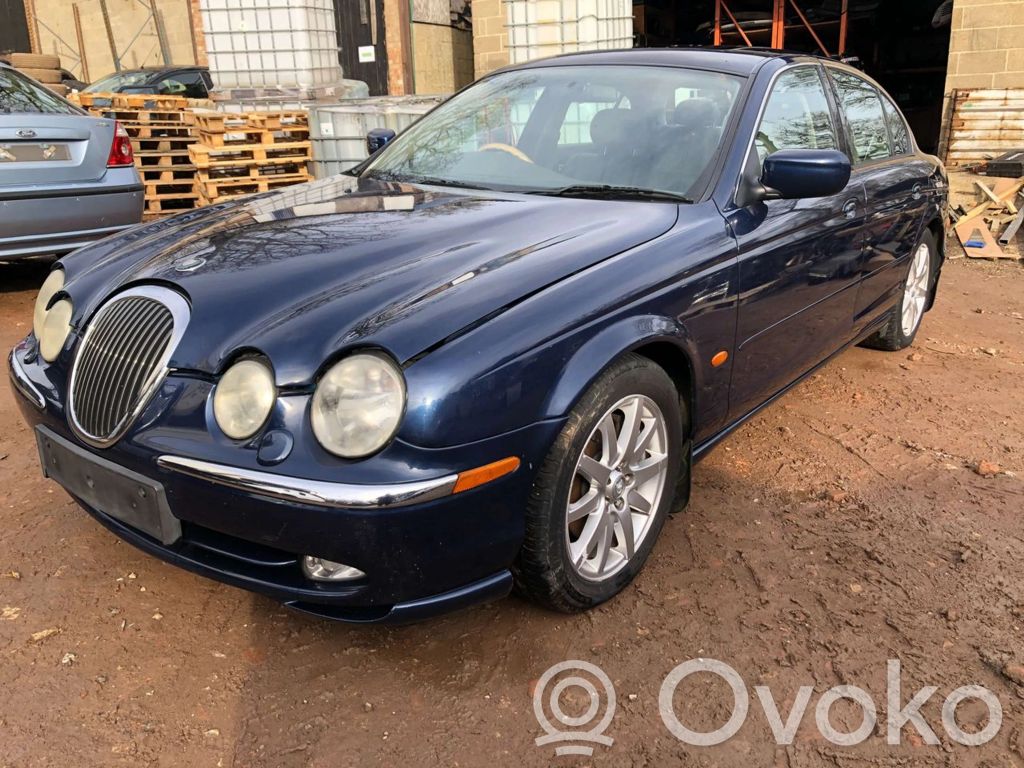 S-Type S-Type  XR8313N064AE