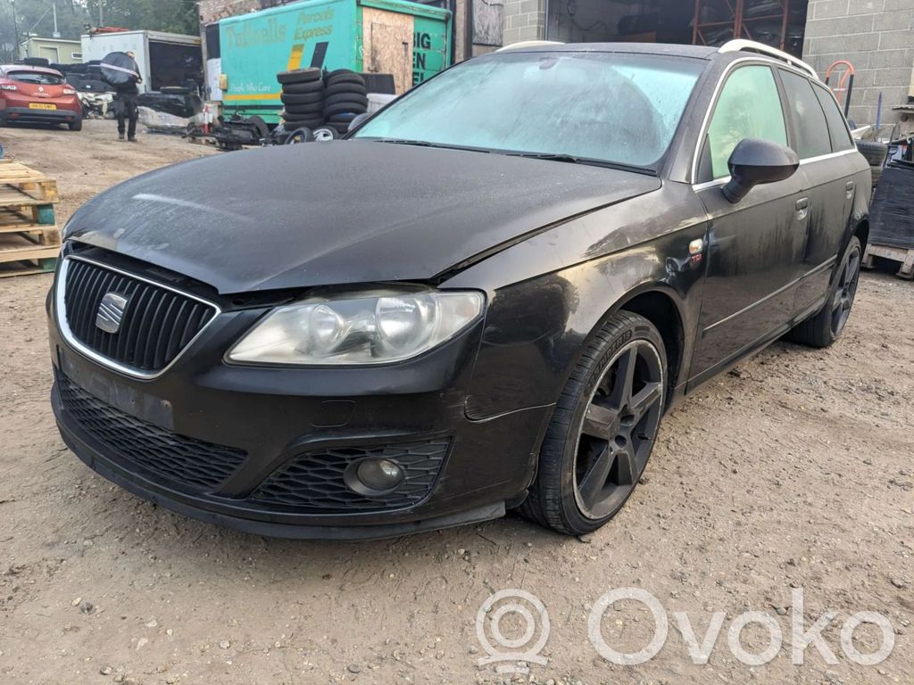 Exeo (3R) Exeo  3R0941531A