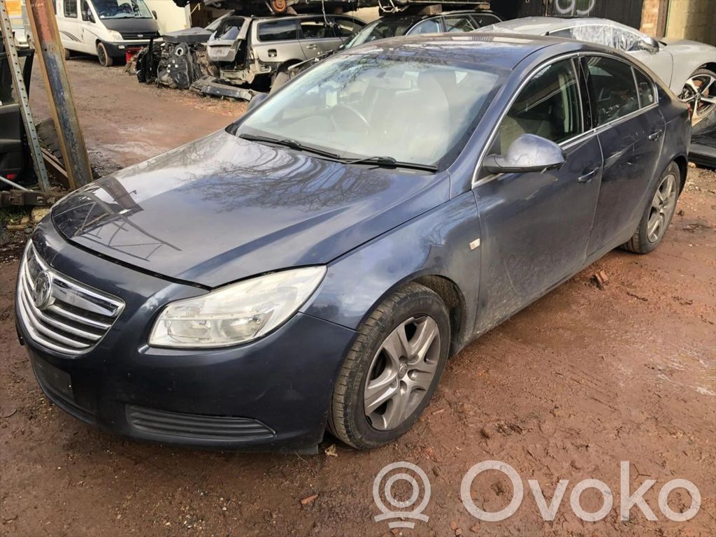 Insignia A Insignia  12844842G