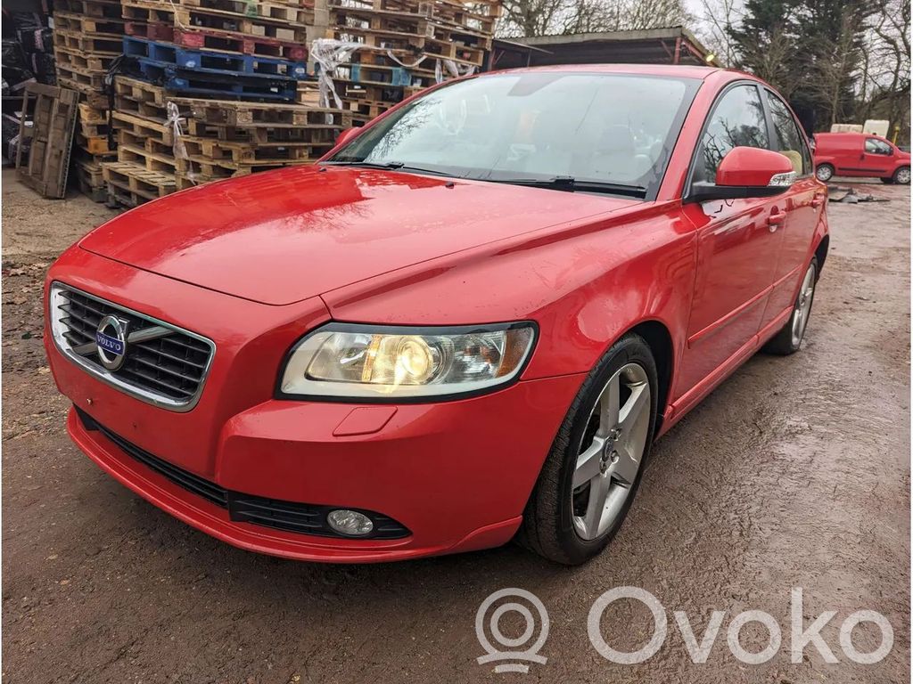 S40 S40, V40  D4162T