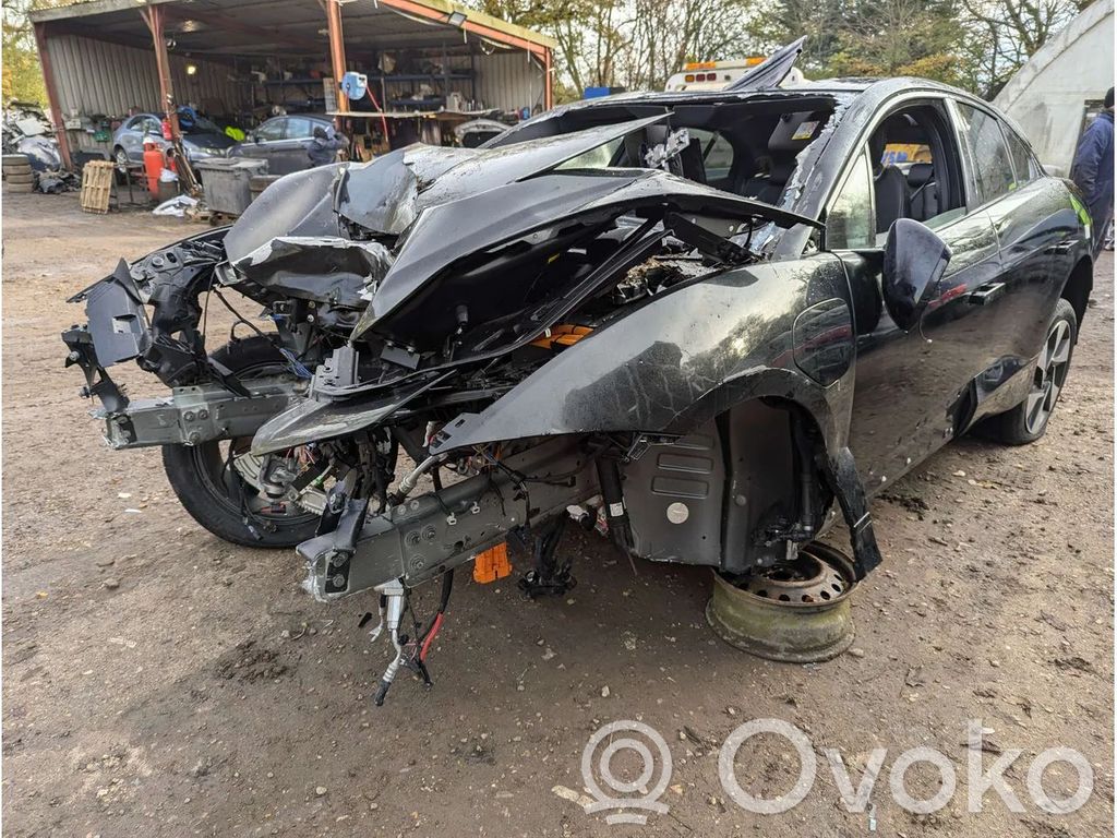 I-Pace I-Pace  J9D3045E67A