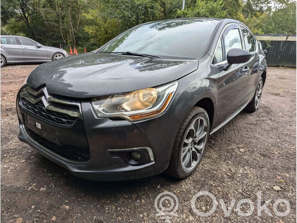 DS4 DS4