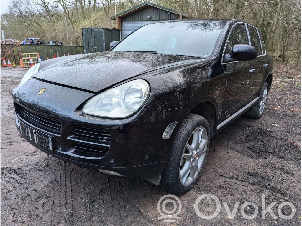Cayenne (9PA) Cayenne  0258007158