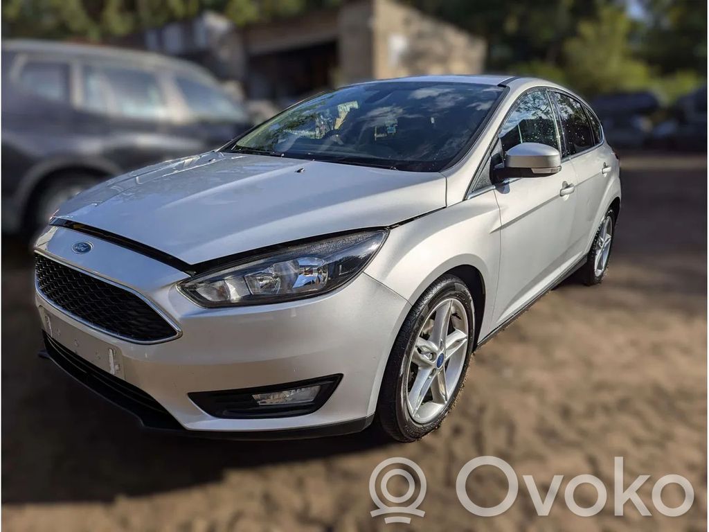 Focus Focus  3M513F880AE