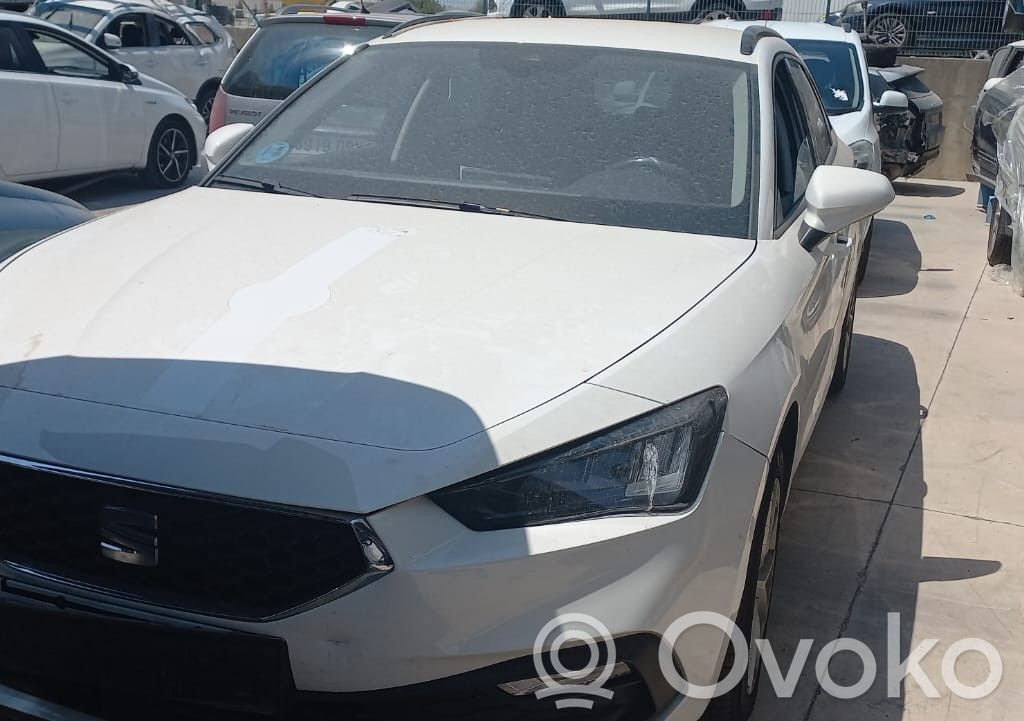 Leon IV Leon  5FE807421GRU