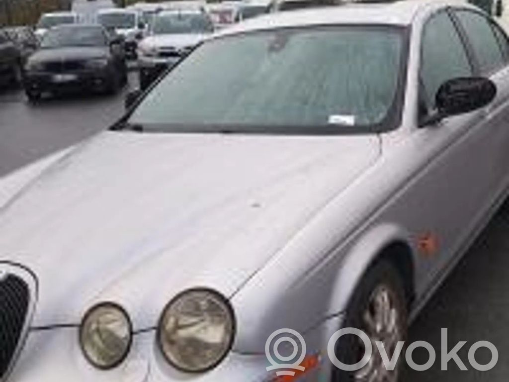 S-Type S-Type  XR837169