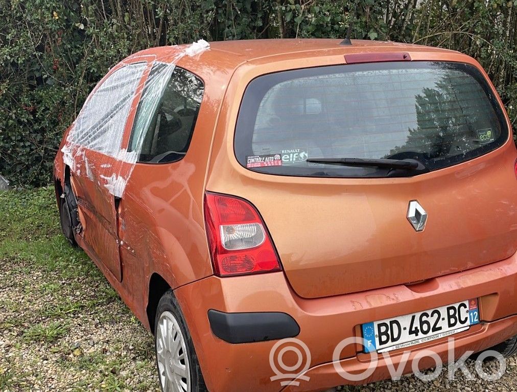 Twingo II Twingo  7701477952
