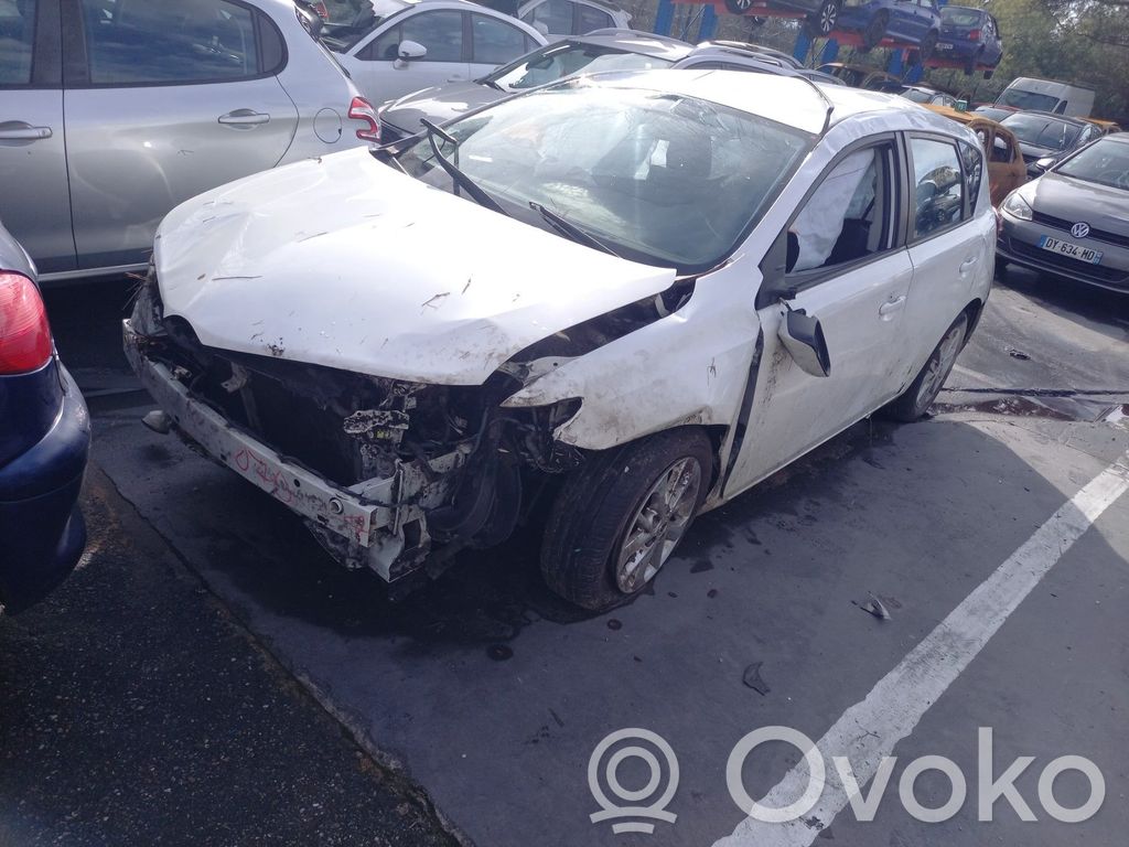 Auris E180 Auris  190000N071