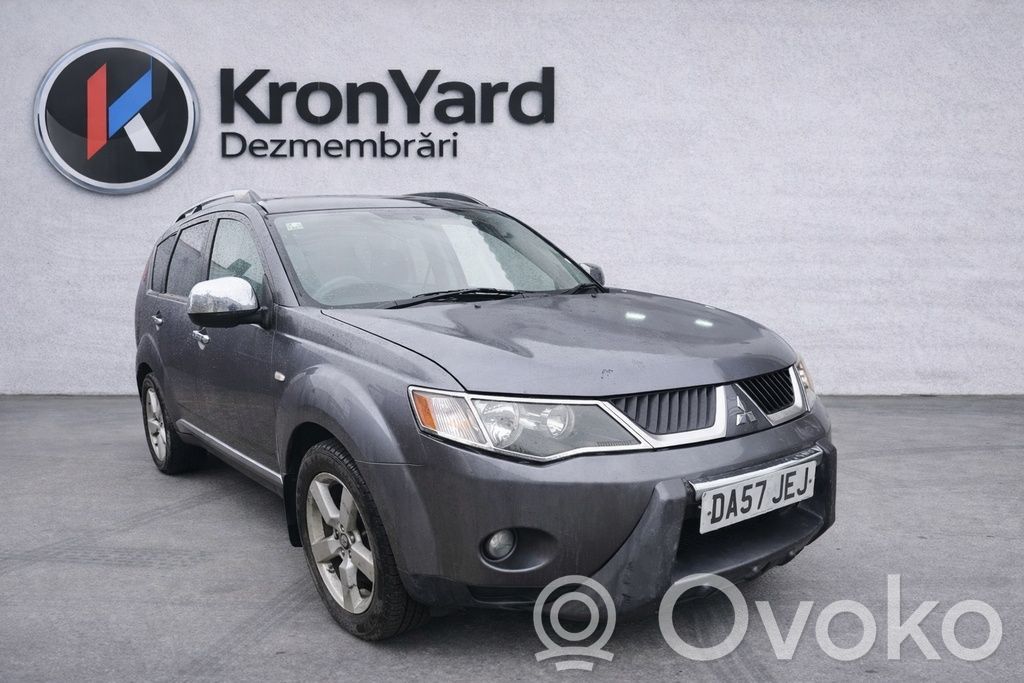 Outlander Outlander  4M0158A3A