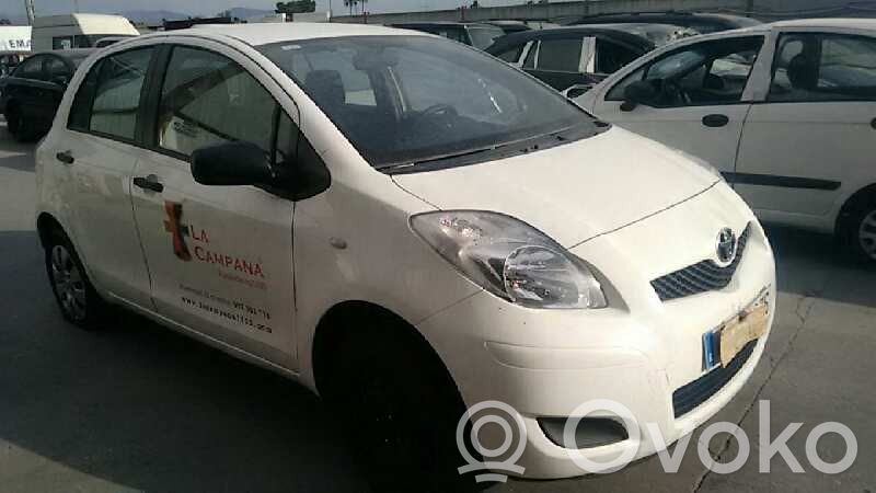 Yaris Yaris  891700D430