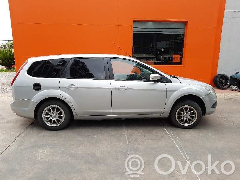 Focus Focus  1692762