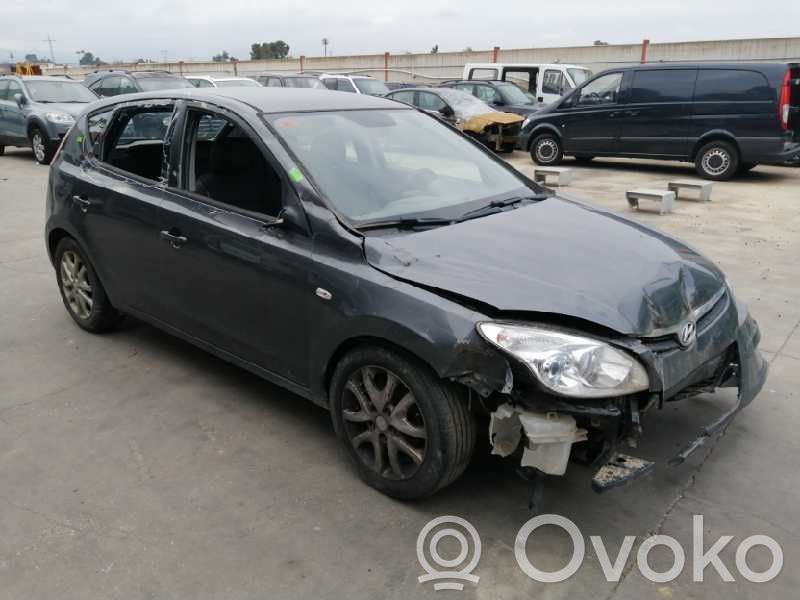 i30 i30  847262L000