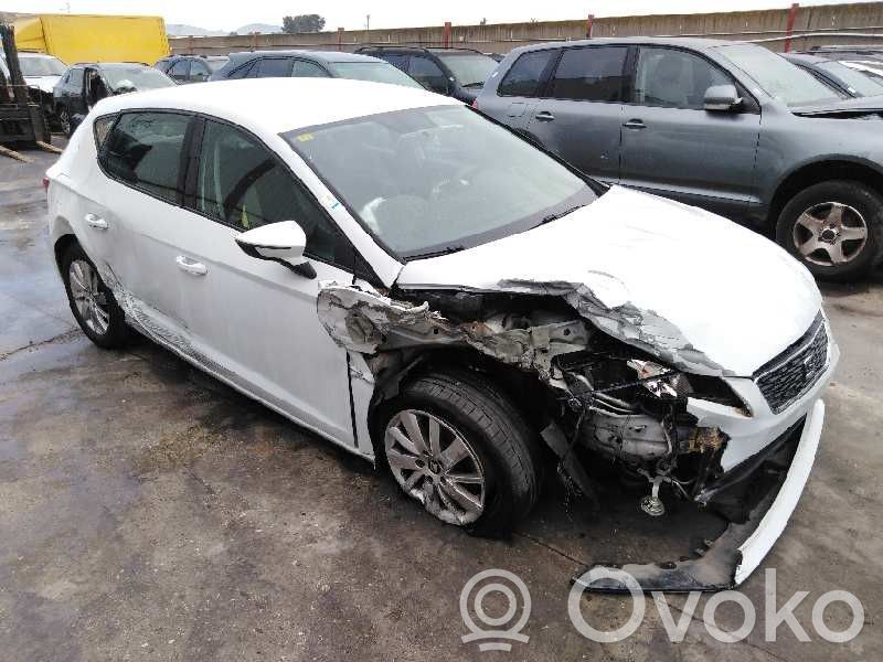 Leon (5F) Leon  04L906088C