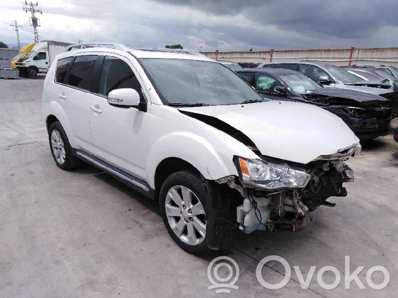 Outlander Outlander  7704217