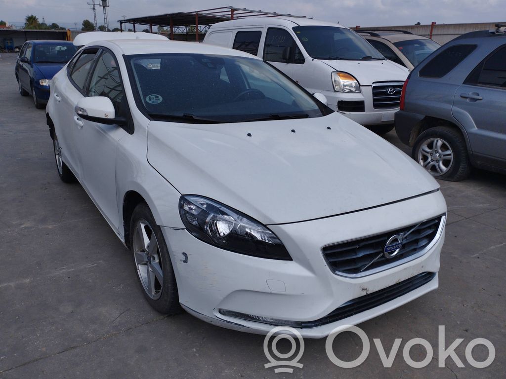 V40 S40, V40  31402335