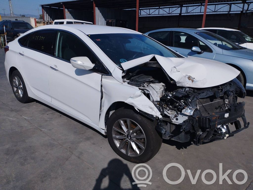 i40 i40  924013Z600