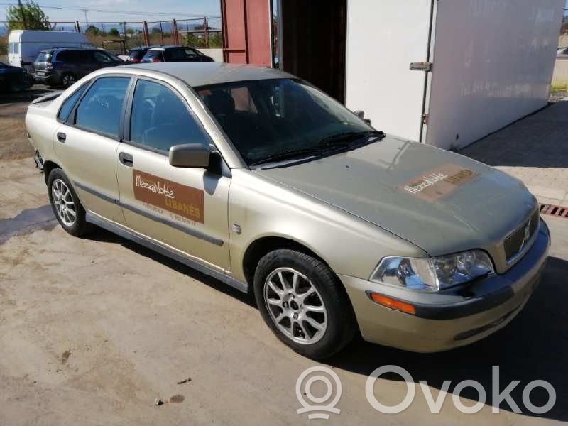S40, V40 S40, V40  P30614649
