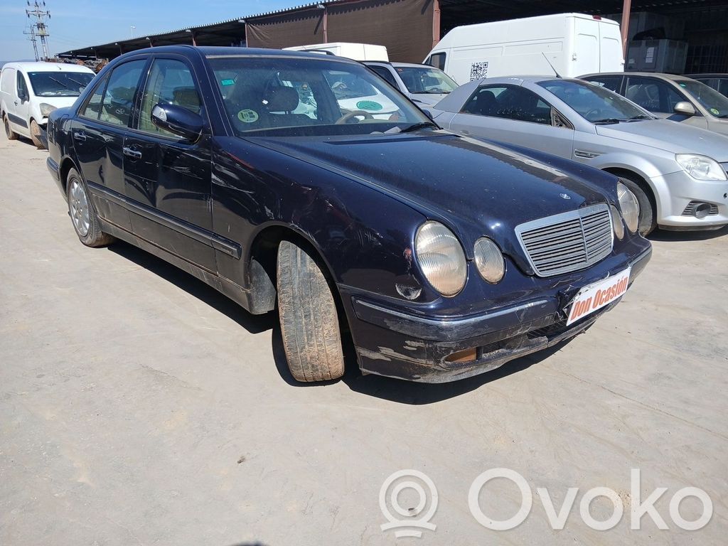 E W210 E-class, AMG (W124, W210, W211, W212, W213, C207, W238)  A2104104016