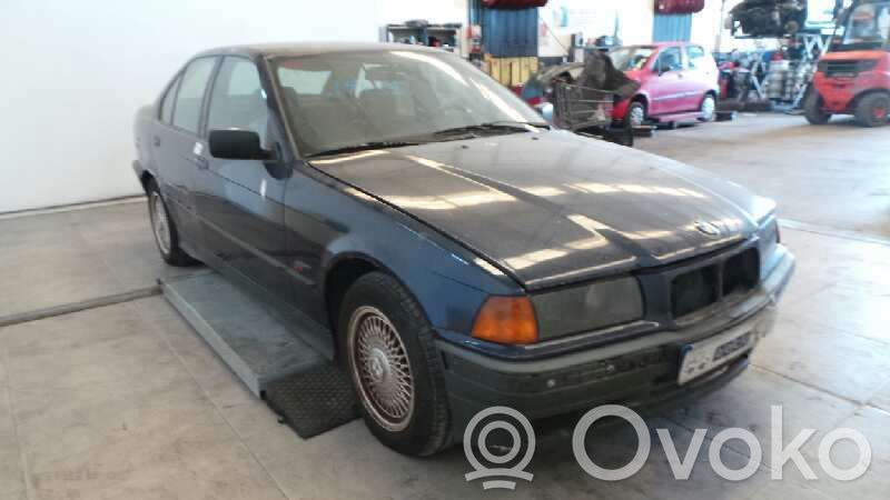 3 E30 Series 3  63121393272