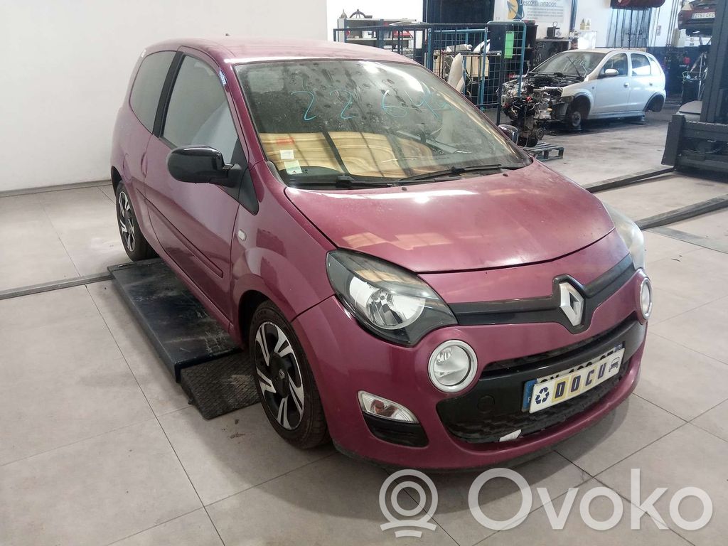 Twingo II Twingo  7782832108