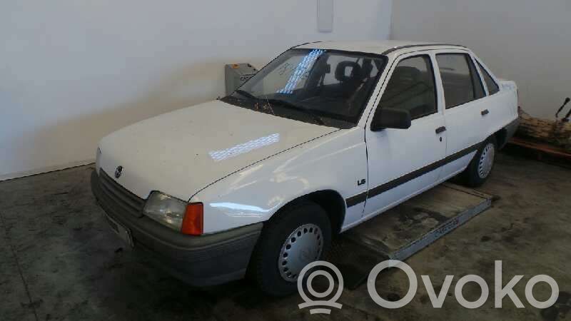 Kadett E Kadett  1216330