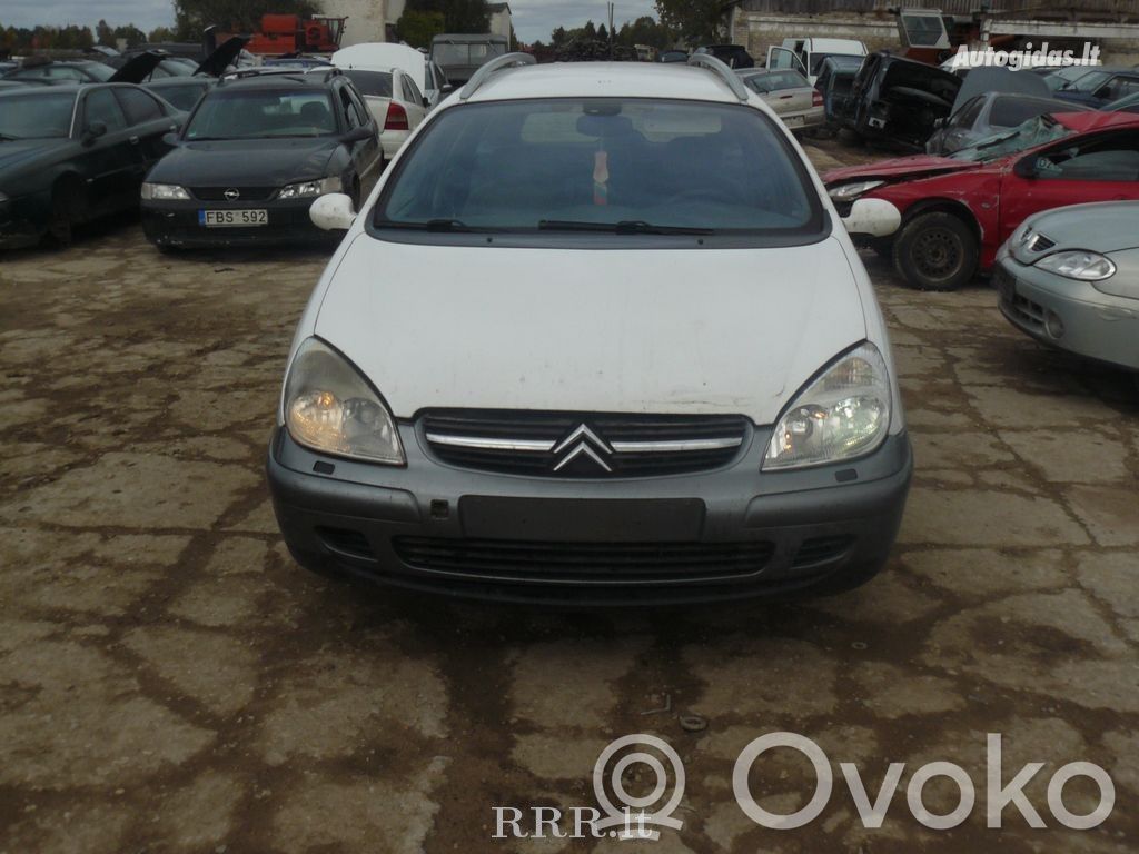C5 C5, C5 Aircross  E20104014